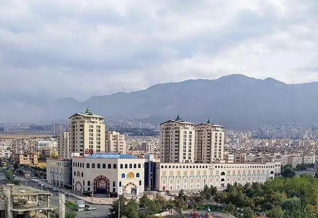 مرکز خرید مهستان کرج