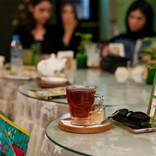 کافه رگبرگ کرج دورهمی