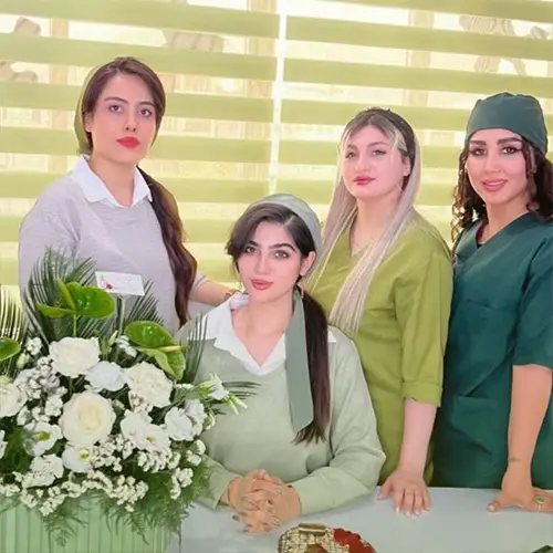 کلینیک زیبایی پرسین کرج مهرویلا