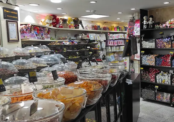 شیرینی فروشی سارا