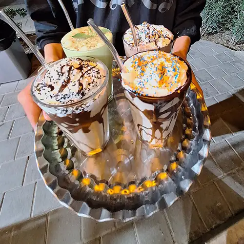 کافه آوای خوش مهرشهر کرج