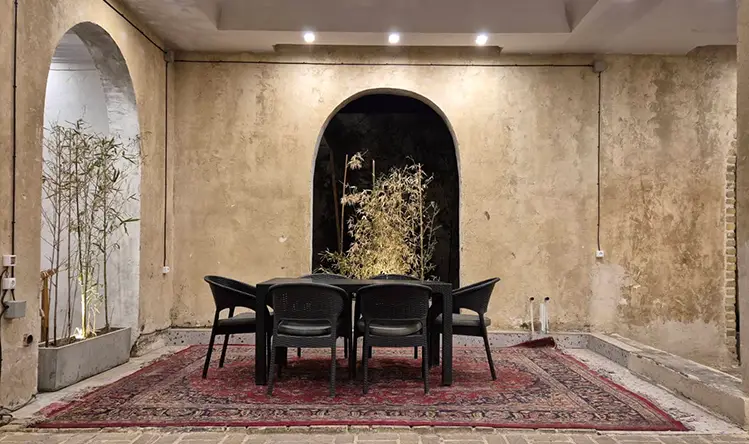 کافه رستوران بلو باتل