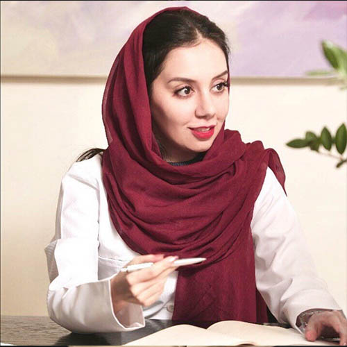 دکتر سارينا سالمي متخصص تغذيه و ژنتیک در طالقانی