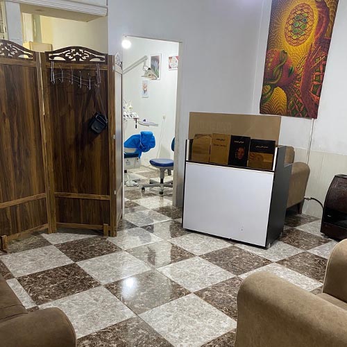دندانپزشکی زیبایی دکتر ایرج ایزدی در مارلیک کرج